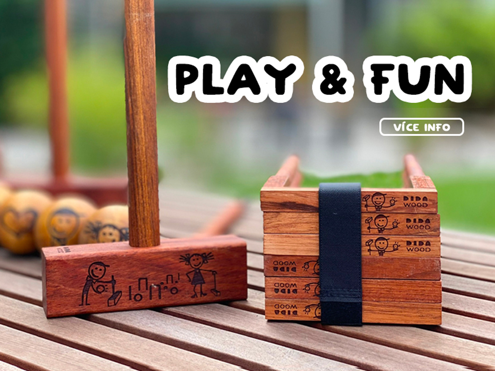 Board games UAX! - With UAX in the garden