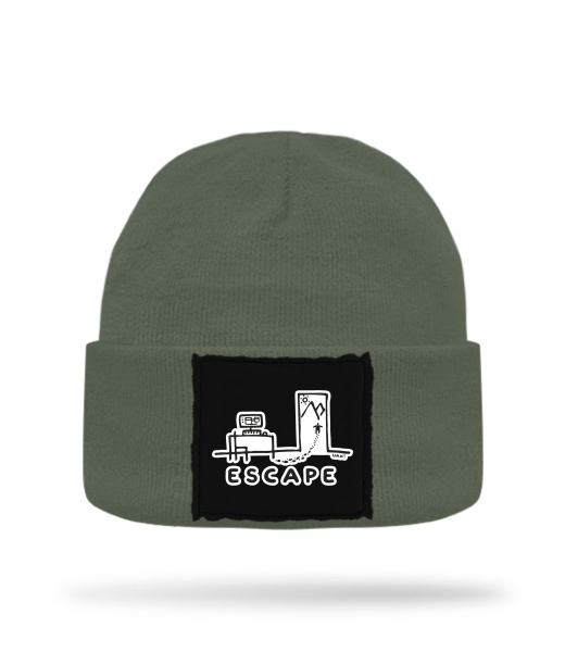 PLETENÁ ČEPICE KNITTED