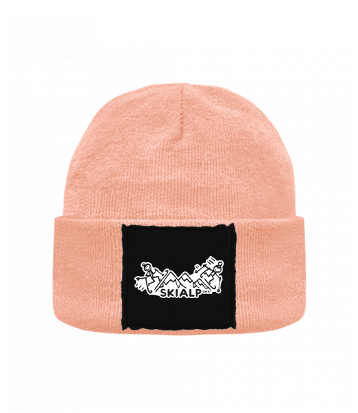 PLETENÁ ČEPICE KNITTED