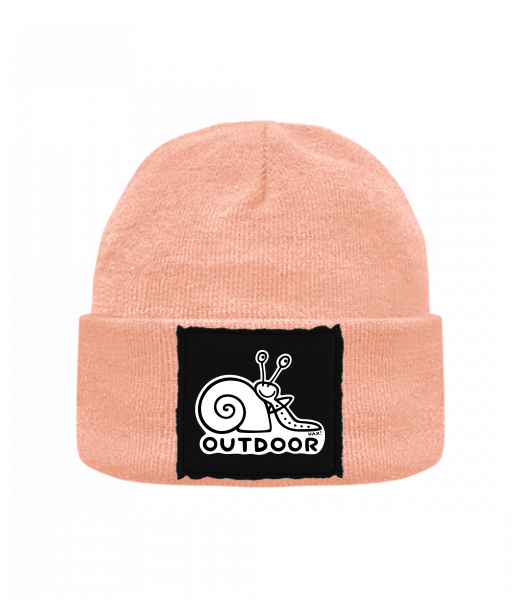 PLETENÁ ČEPICE KNITTED