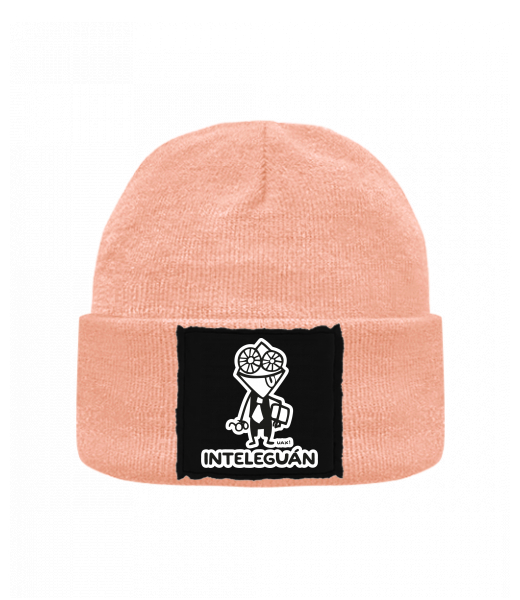 PLETENÁ ČEPICE KNITTED