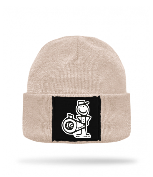 PLETENÁ ČEPICE KNITTED