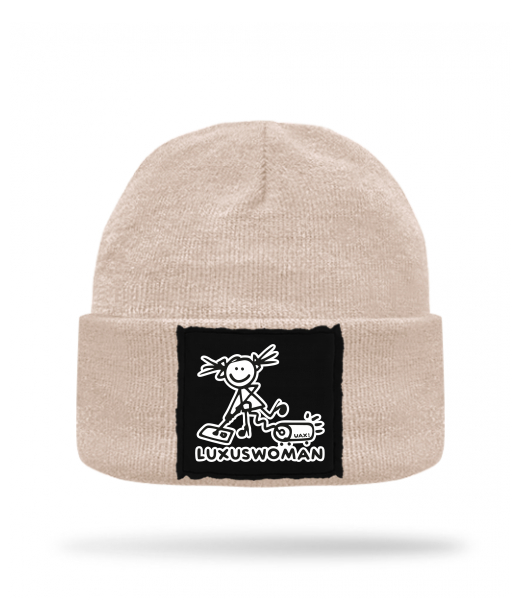 PLETENÁ ČEPICE KNITTED