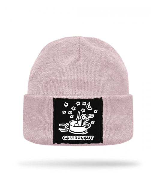 PLETENÁ ČEPICE KNITTED