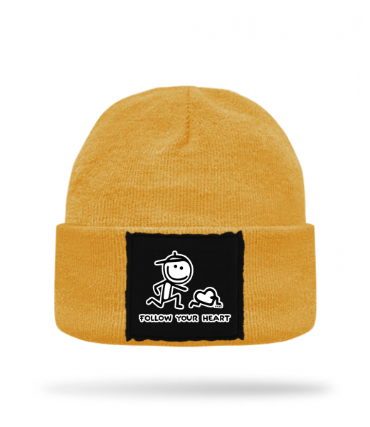 PLETENÁ ČEPICE KNITTED