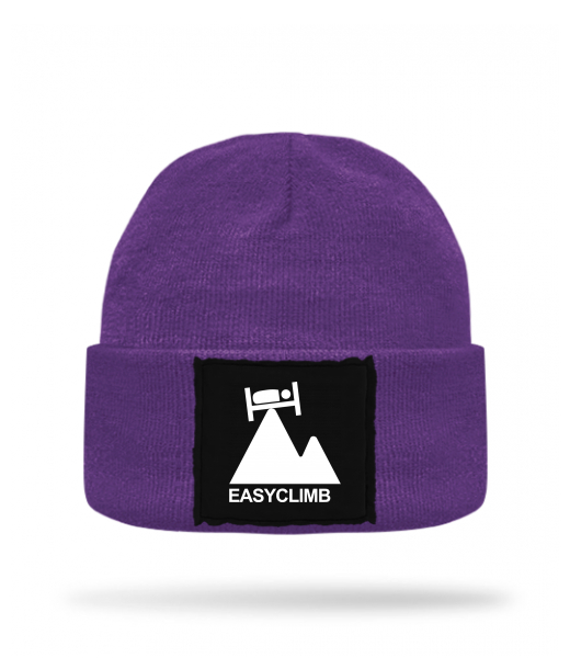 PLETENÁ ČEPICE KNITTED