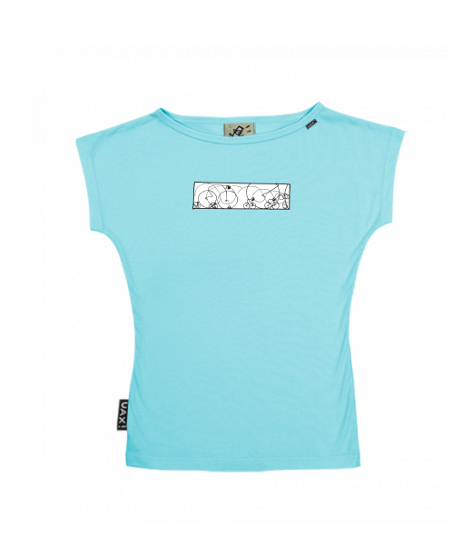 DÁMSKÉ TRIČKO S LODIČKOVÝM VÝSTŘIHEM