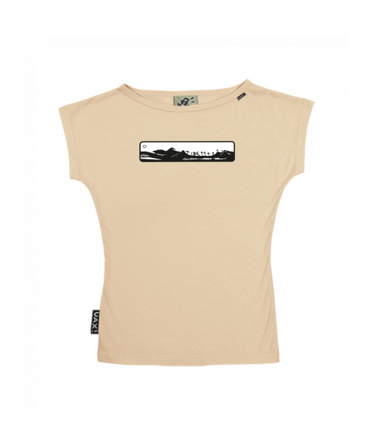 DÁMSKÉ TRIČKO S LODIČKOVÝM VÝSTŘIHEM
