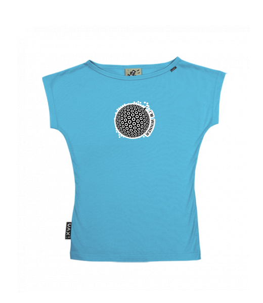 DÁMSKÉ TRIČKO S LODIČKOVÝM VÝSTŘIHEM