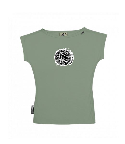 DÁMSKÉ TRIČKO S LODIČKOVÝM VÝSTŘIHEM