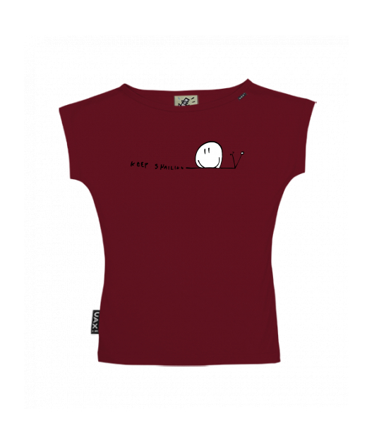 DÁMSKÉ TRIČKO S LODIČKOVÝM VÝSTŘIHEM