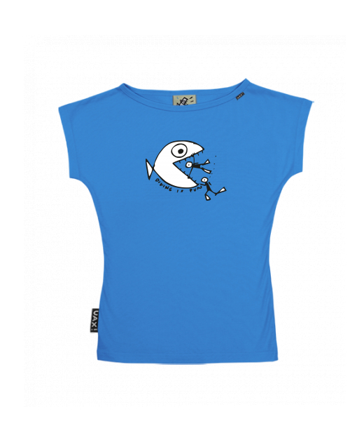 DÁMSKÉ TRIČKO S LODIČKOVÝM VÝSTŘIHEM