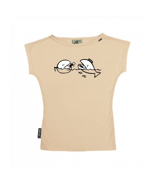 DÁMSKÉ TRIČKO S LODIČKOVÝM VÝSTŘIHEM