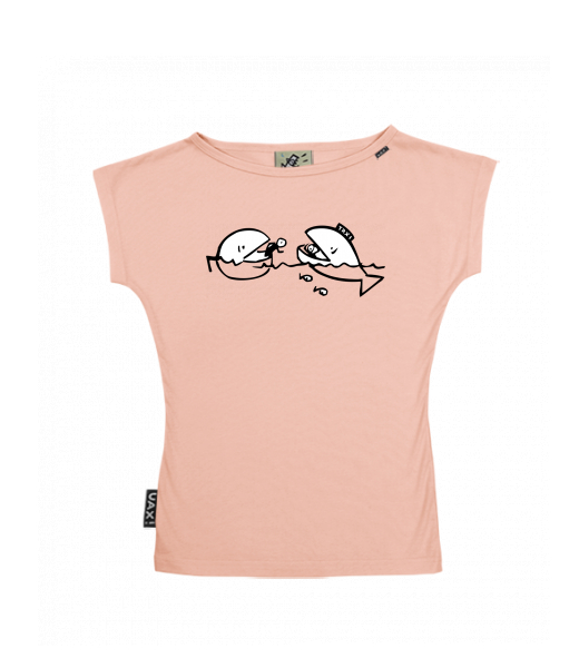 DÁMSKÉ TRIČKO S LODIČKOVÝM VÝSTŘIHEM