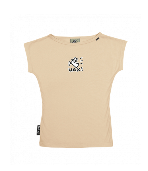 DÁMSKÉ TRIČKO S LODIČKOVÝM VÝSTŘIHEM