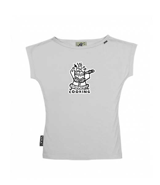 DÁMSKÉ TRIČKO S LODIČKOVÝM VÝSTŘIHEM