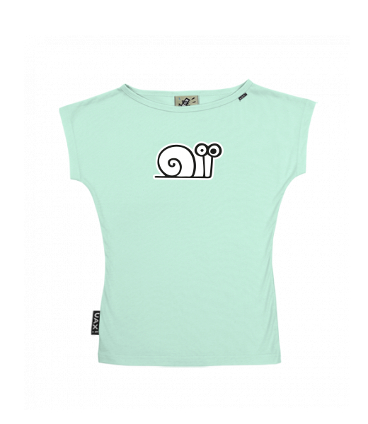 DÁMSKÉ TRIČKO S LODIČKOVÝM VÝSTŘIHEM