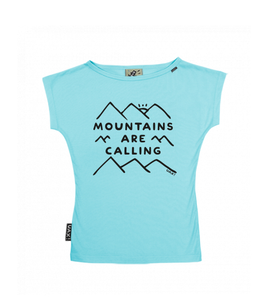 DÁMSKÉ TRIČKO S LODIČKOVÝM VÝSTŘIHEM