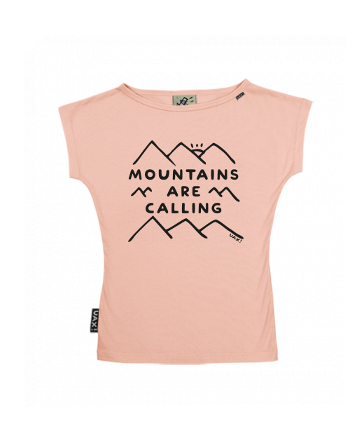 DÁMSKÉ TRIČKO S LODIČKOVÝM VÝSTŘIHEM