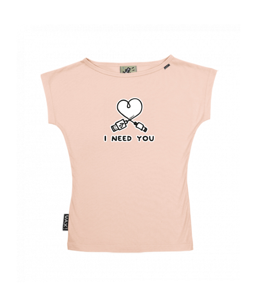 DÁMSKÉ TRIČKO S LODIČKOVÝM VÝSTŘIHEM