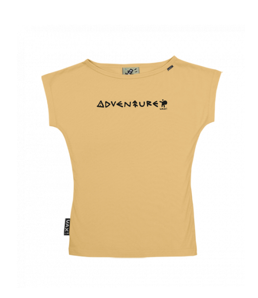 DÁMSKÉ TRIČKO S LODIČKOVÝM VÝSTŘIHEM