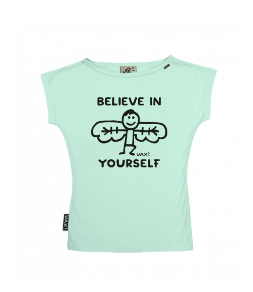 DÁMSKÉ TRIČKO S LODIČKOVÝM VÝSTŘIHEM