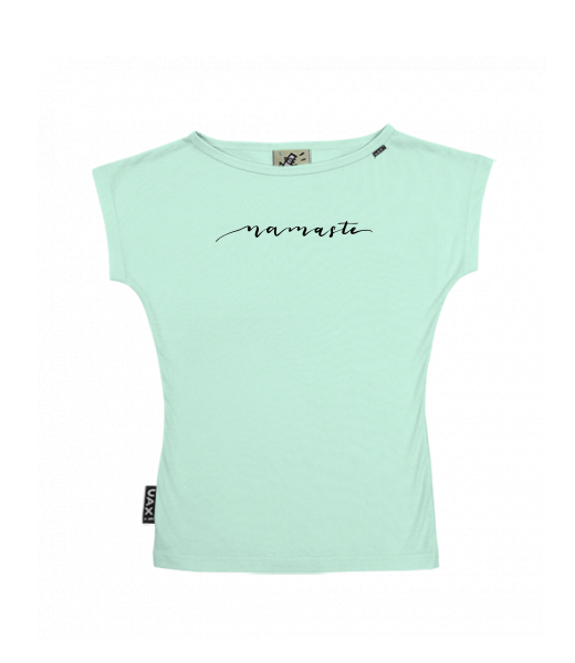 DÁMSKÉ TRIČKO S LODIČKOVÝM VÝSTŘIHEM