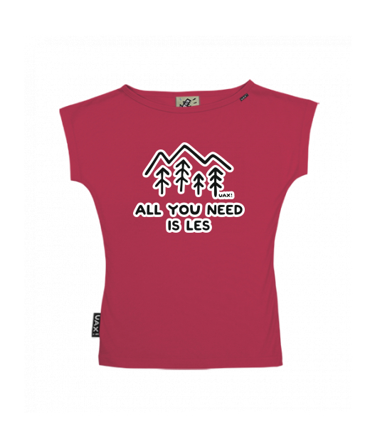 DÁMSKÉ TRIČKO S LODIČKOVÝM VÝSTŘIHEM