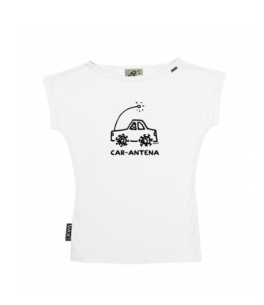 DÁMSKÉ TRIČKO S LODIČKOVÝM VÝSTŘIHEM