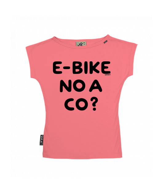 DÁMSKÉ TRIČKO S LODIČKOVÝM VÝSTŘIHEM