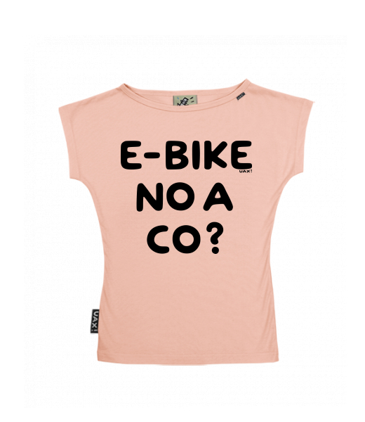 DÁMSKÉ TRIČKO S LODIČKOVÝM VÝSTŘIHEM