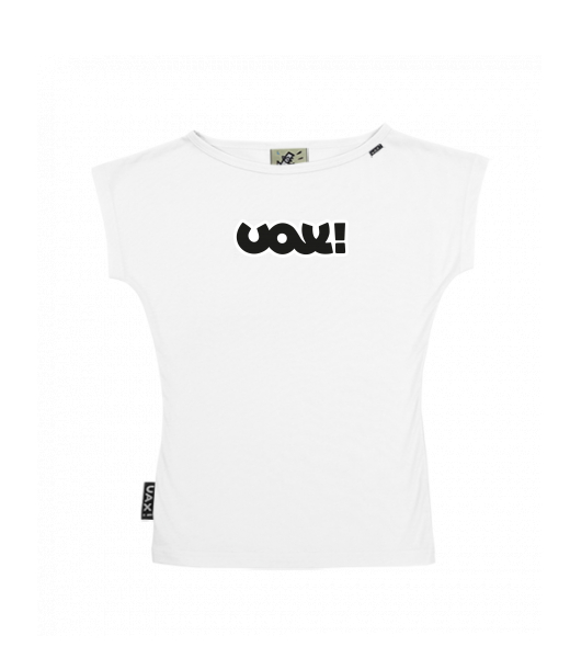 DÁMSKÉ TRIČKO S LODIČKOVÝM VÝSTŘIHEM