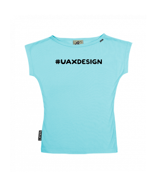 DÁMSKÉ TRIČKO S LODIČKOVÝM VÝSTŘIHEM