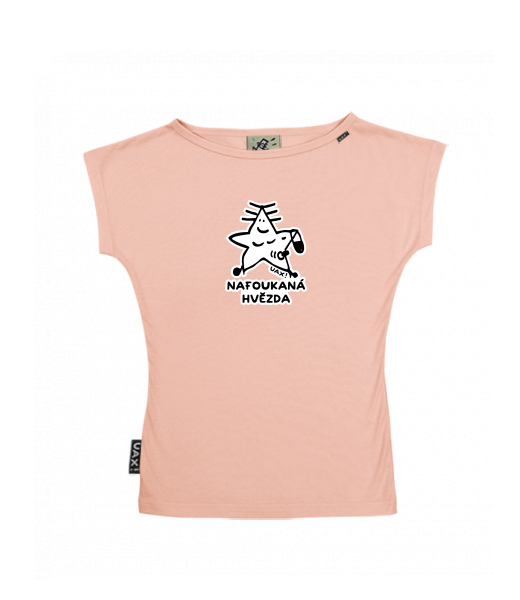 DÁMSKÉ TRIČKO S LODIČKOVÝM VÝSTŘIHEM