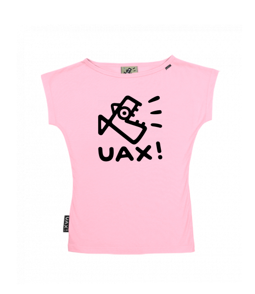 DÁMSKÉ TRIČKO S LODIČKOVÝM VÝSTŘIHEM