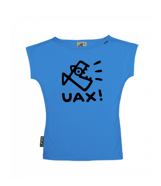 DÁMSKÉ TRIČKO S LODIČKOVÝM VÝSTŘIHEM