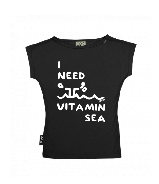 DÁMSKÉ TRIČKO S LODIČKOVÝM VÝSTŘIHEM