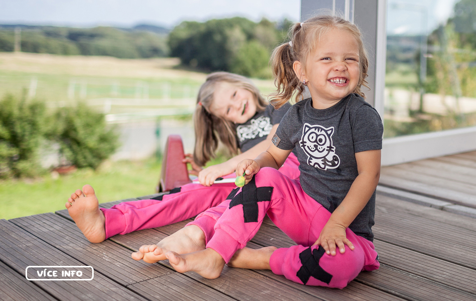 Dětské trička s originálním potiskem UAX!